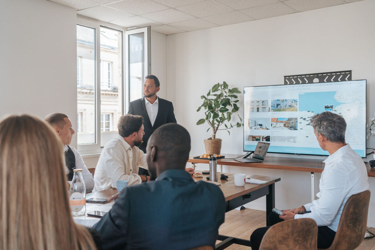 Collaborateurs UNI Immobilier © Joshua Mellin Photographe 45