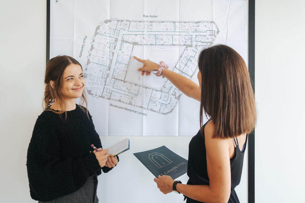 Collaborateurs UNI Immobilier © Joshua Mellin Photographe 75