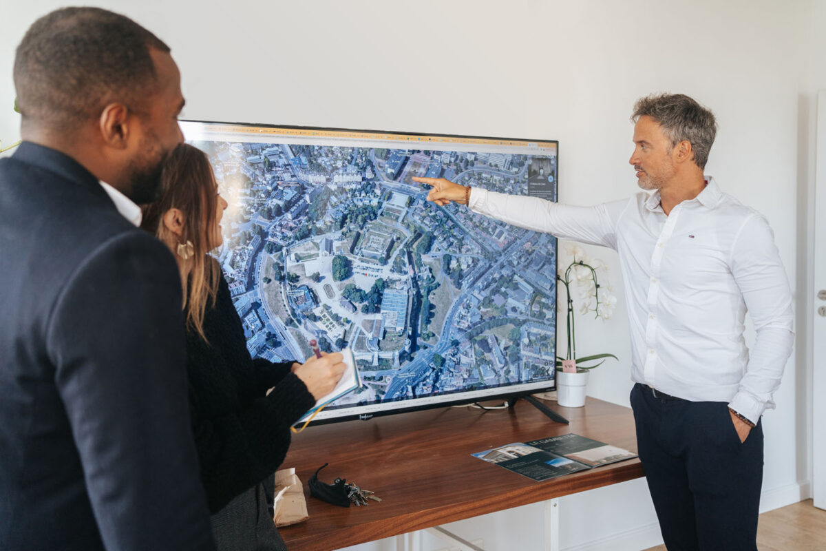 Collaborateurs UNI Immobilier © Joshua Mellin Photographe 82 retouche