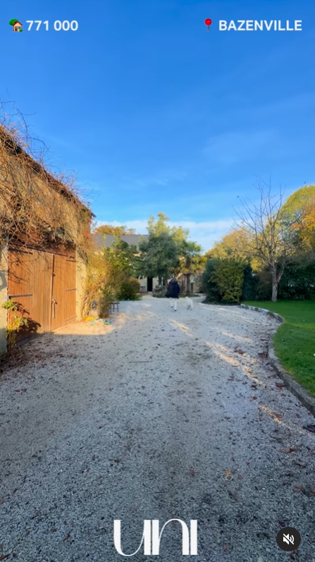 ✨Magnifique propriété en pierre apparente de 10 pièces comprenant une maison principale de 230m² au sol (179m2 habitables) et un gîte entièrement rénové de 45 m2