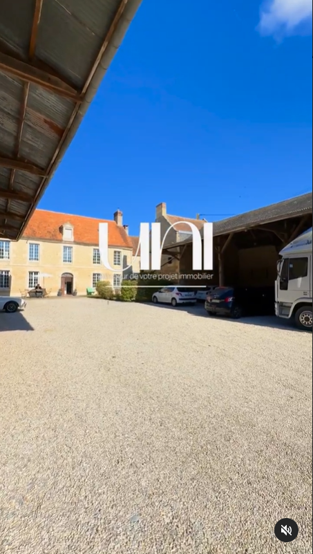 ✨Sublime propriété T4 de 150 m² sur 2500 m² de terrain, avec 800 m² de dépendances 😍