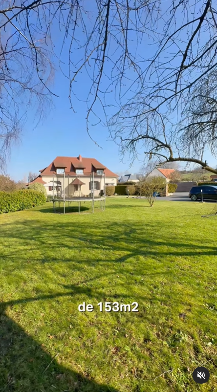 Maison T6 de 153 m², bordée d’une rivière !