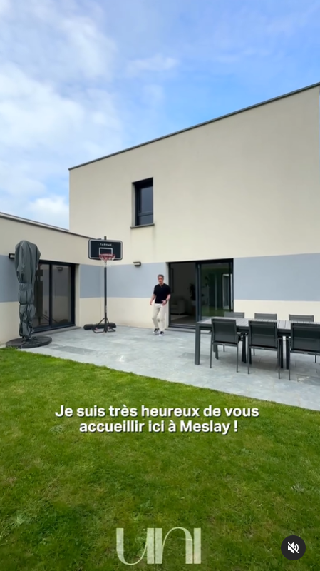 Maison T5 de 128m2 sur une parcelle de 464m2 à MESLAY