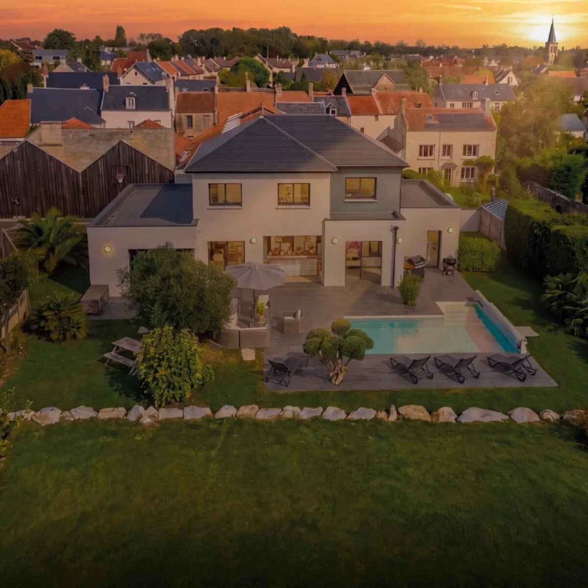 Maison avec jardin : estimez votre bien avec Uni Immobilier