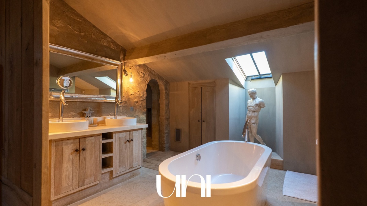 Maison 15 pièces de 700 m2 - Fox-Amphoux – photo 25