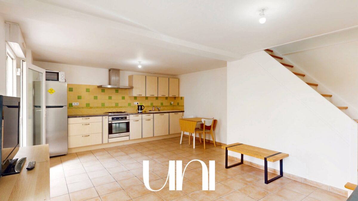 Maison 3 pièces de 54,50 m2 avec petite terrasse - Caen rive droite