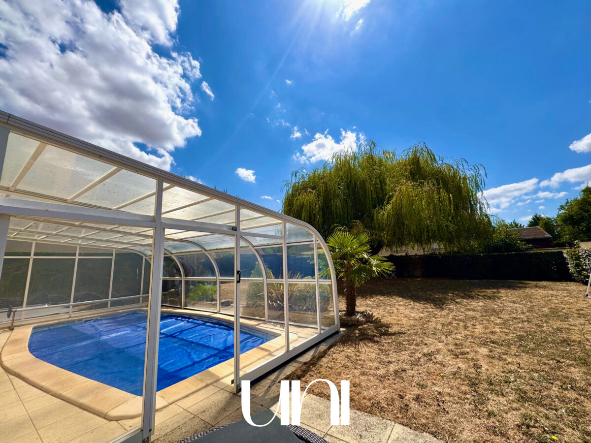 Maison T6 de 160m2 avec piscine à Bourguebus