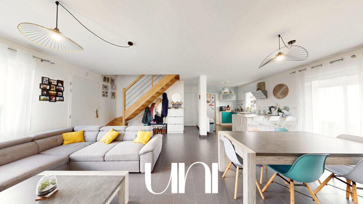 Maison 5 pièces - 85m2 - AMFREVILLE