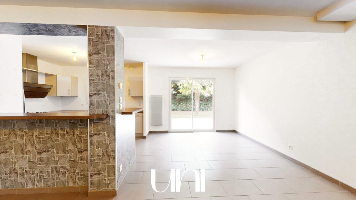 Maison T3 de 88m2 sur parcelle de 1800m2