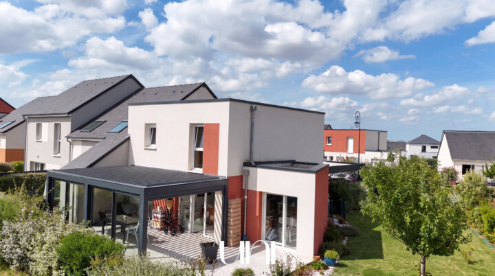 Maison T5 de 95 m2 sur 362 m2 de terrain  Fontaine-Etoupefour