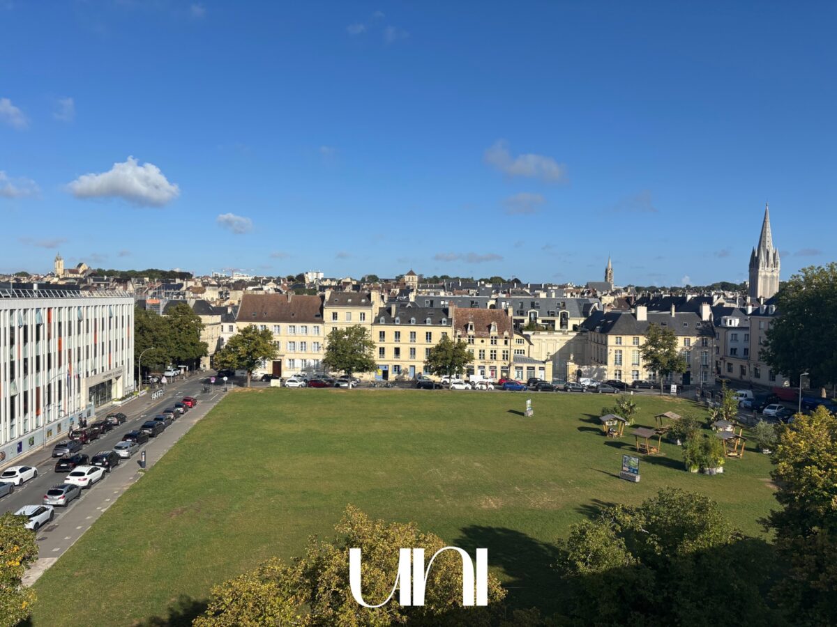 Appartement T4 de 135,82m² avec terrasse - Lot 3 - GAMBETTA
