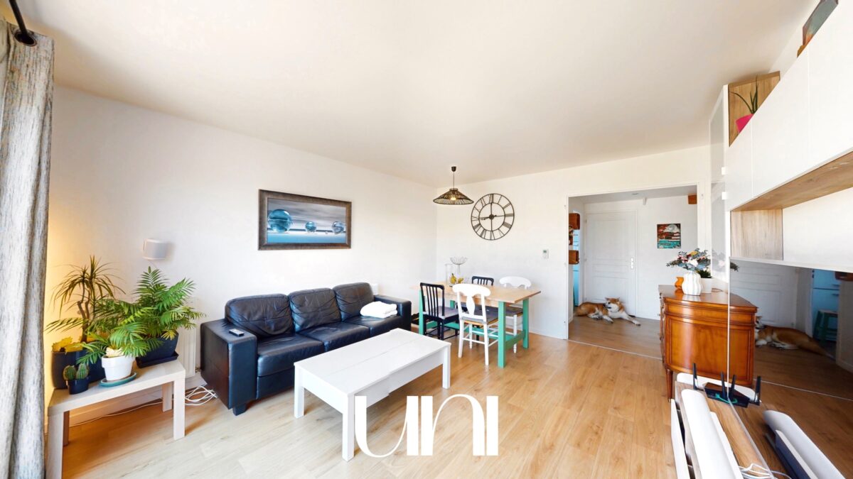 Appartement duplex 3 pièces 64 m2 avec terrasse - Cambes-en-Plaine