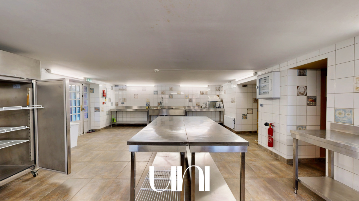 Villa de 780 m2 avec salle de réception, chambres d'hôtes - GRANVILLE – photo 24