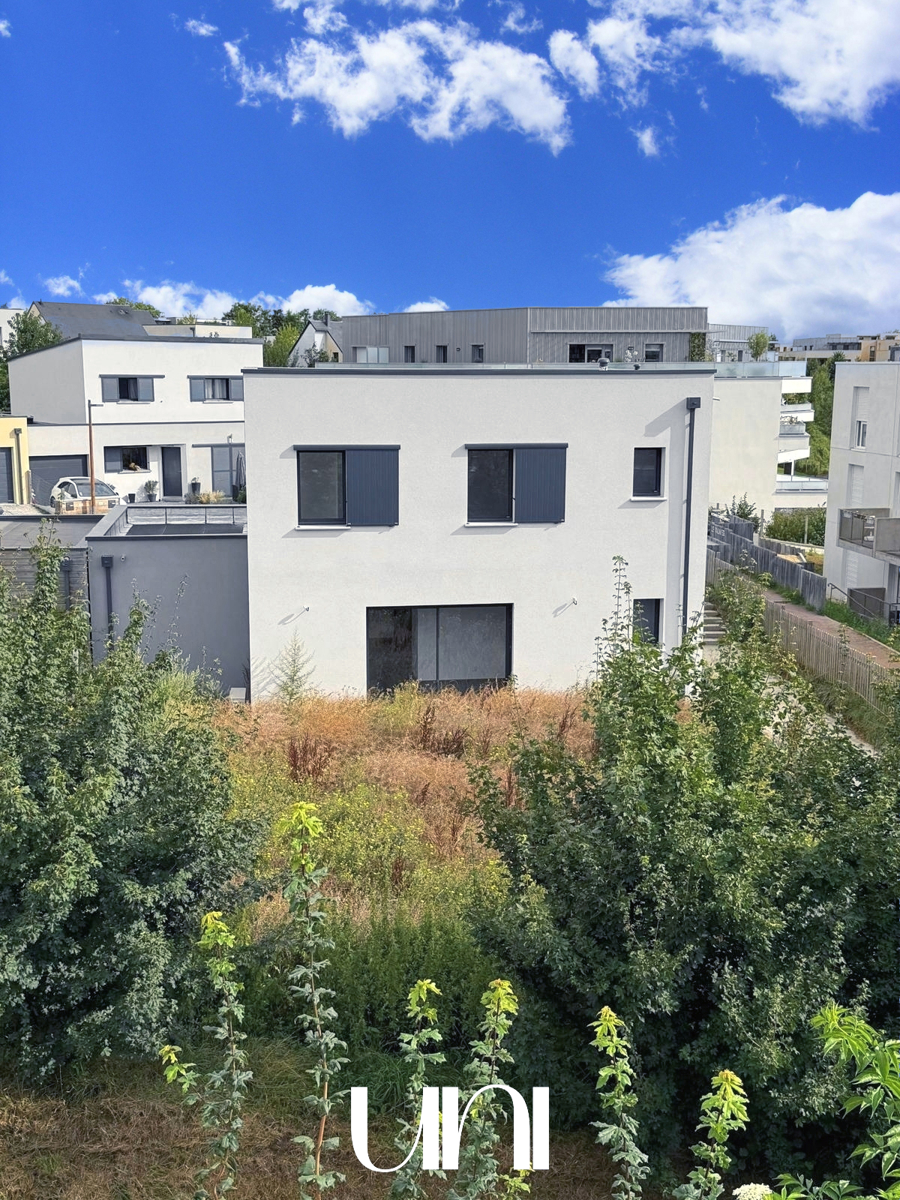 Agréable maison neuve T6 de 100 m2 dans Eco quartier