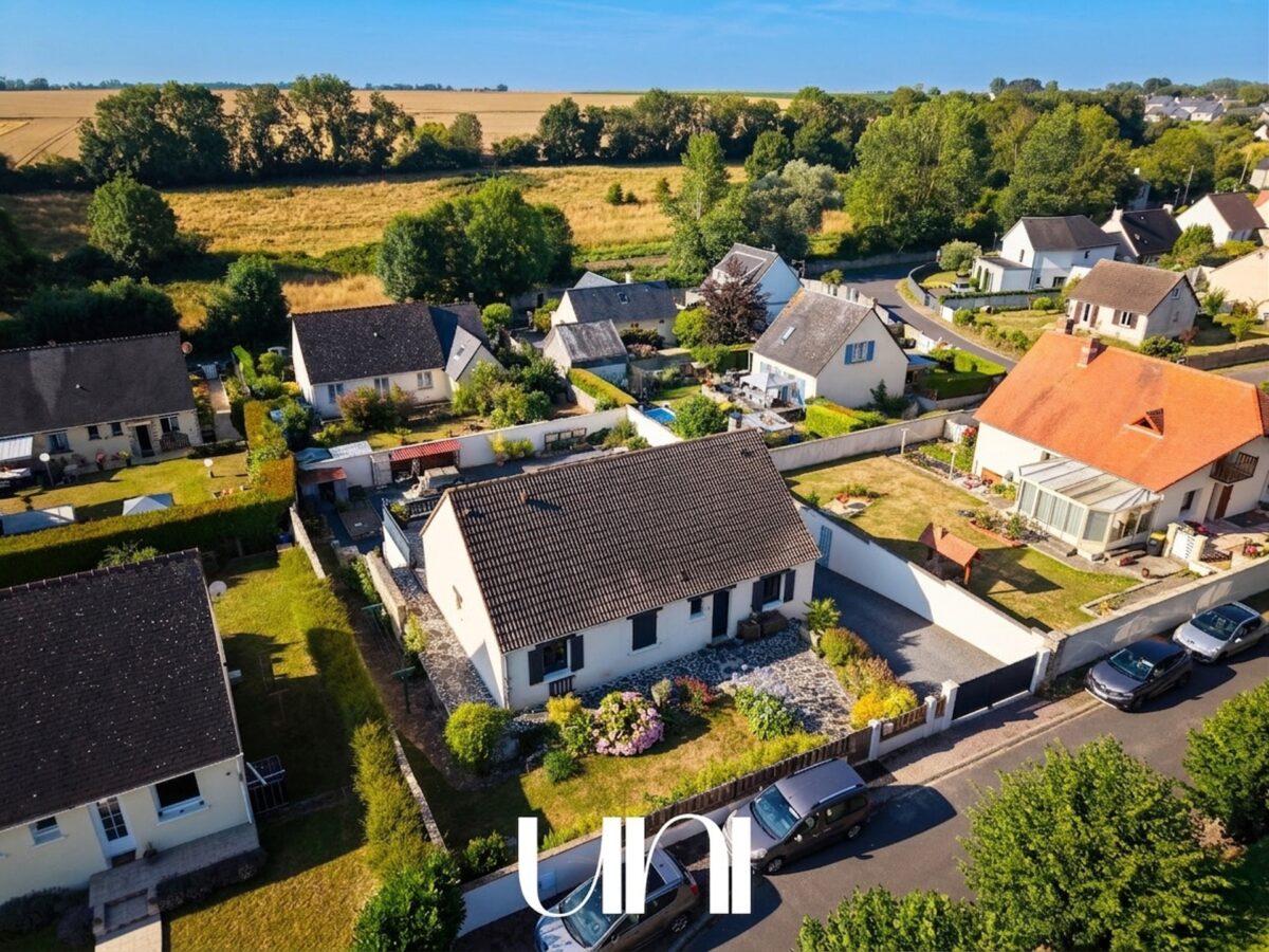 Maison 7 pièces de 174m2 de plain-pied - Ver Sur Mer