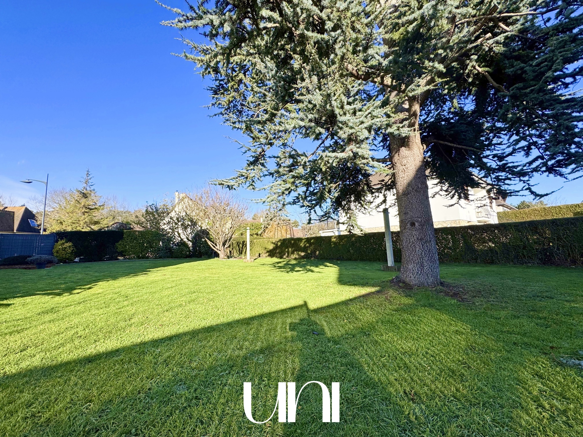 Maison T6 de 159m2 sur 679m2 de terrain à 15min à pieds de la plage