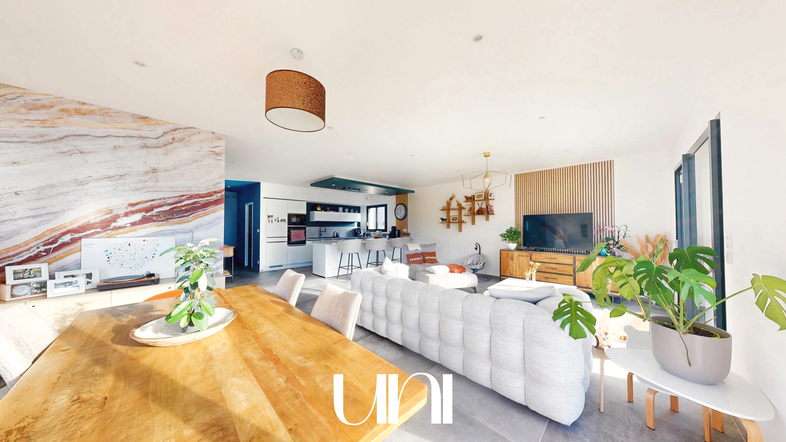 Maison T5 de 115m² sur une parcelle de 468m²