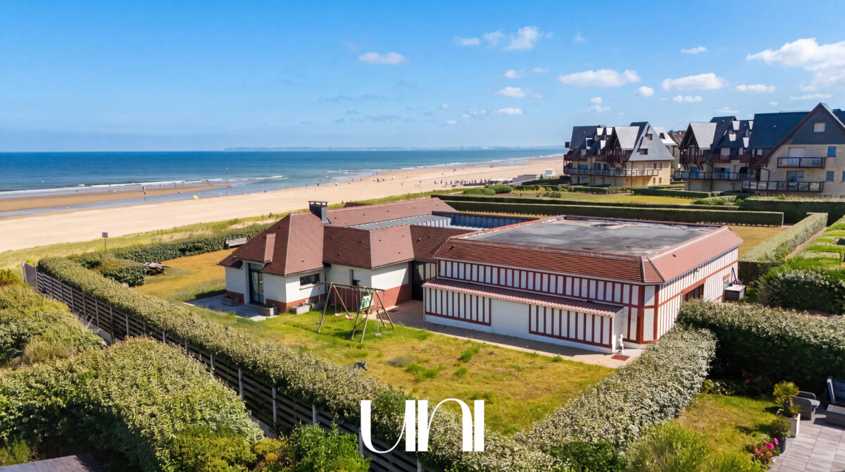 Propriété en Front de mer T6 de 230 m2 - Proche Deauville