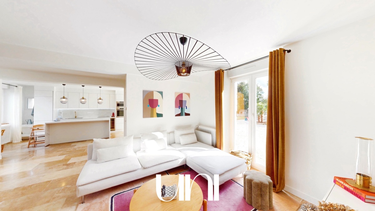 Maison 6 pièces de 138 m2 avec jardin - MALTOT – photo 10