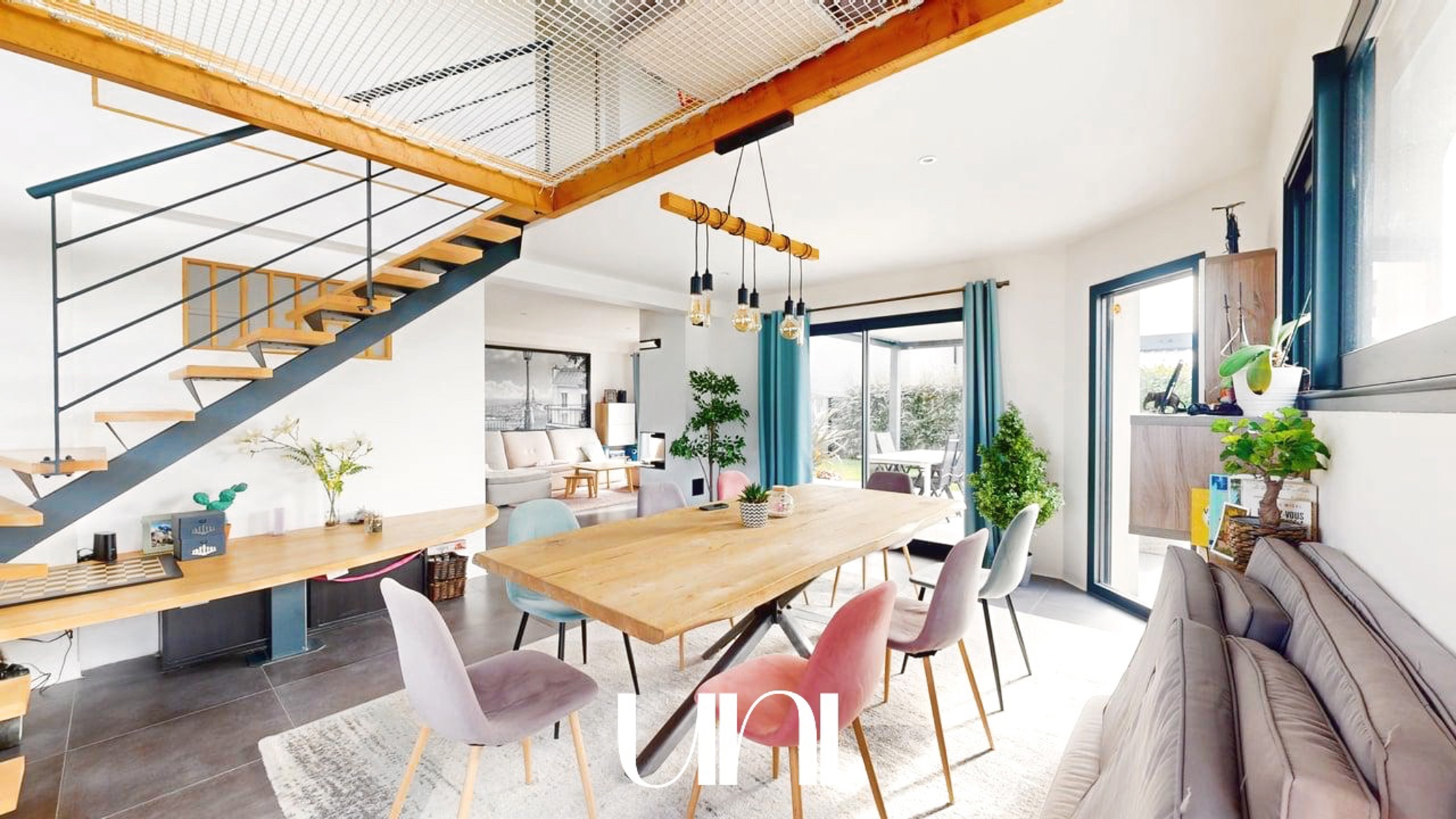 Maison T6 - 175m2 - Agy