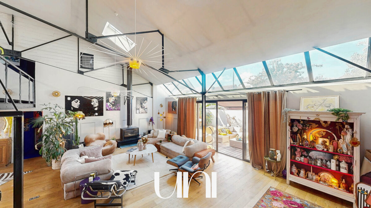 Loft 7 pièces de 260m2 avec terrasse - Fleury-sur-Orne