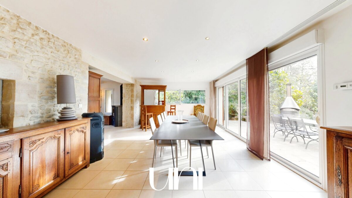 Maison T12 de 365m²