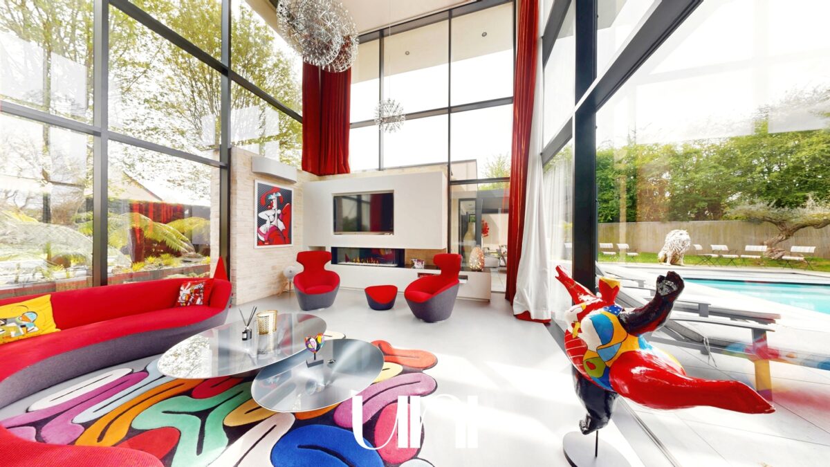 Maison de prestige T8 de 307 m² sur terrain de 1600 m² – SAINT-CONTEST