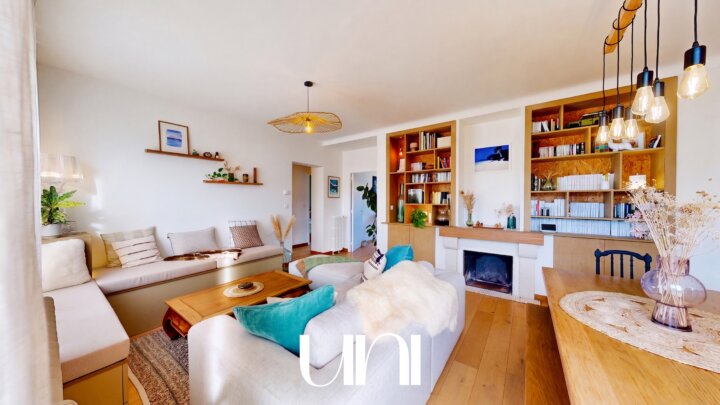 Appartement 4 pièces de 94 m2 avec deux balconnets - hyper-centre Caen