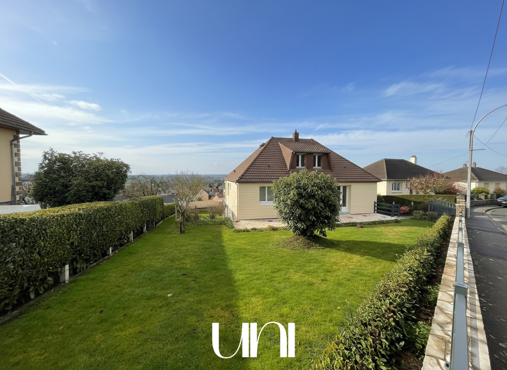 Maison de 147m2 6 pièces sur 678m2 de parcelle