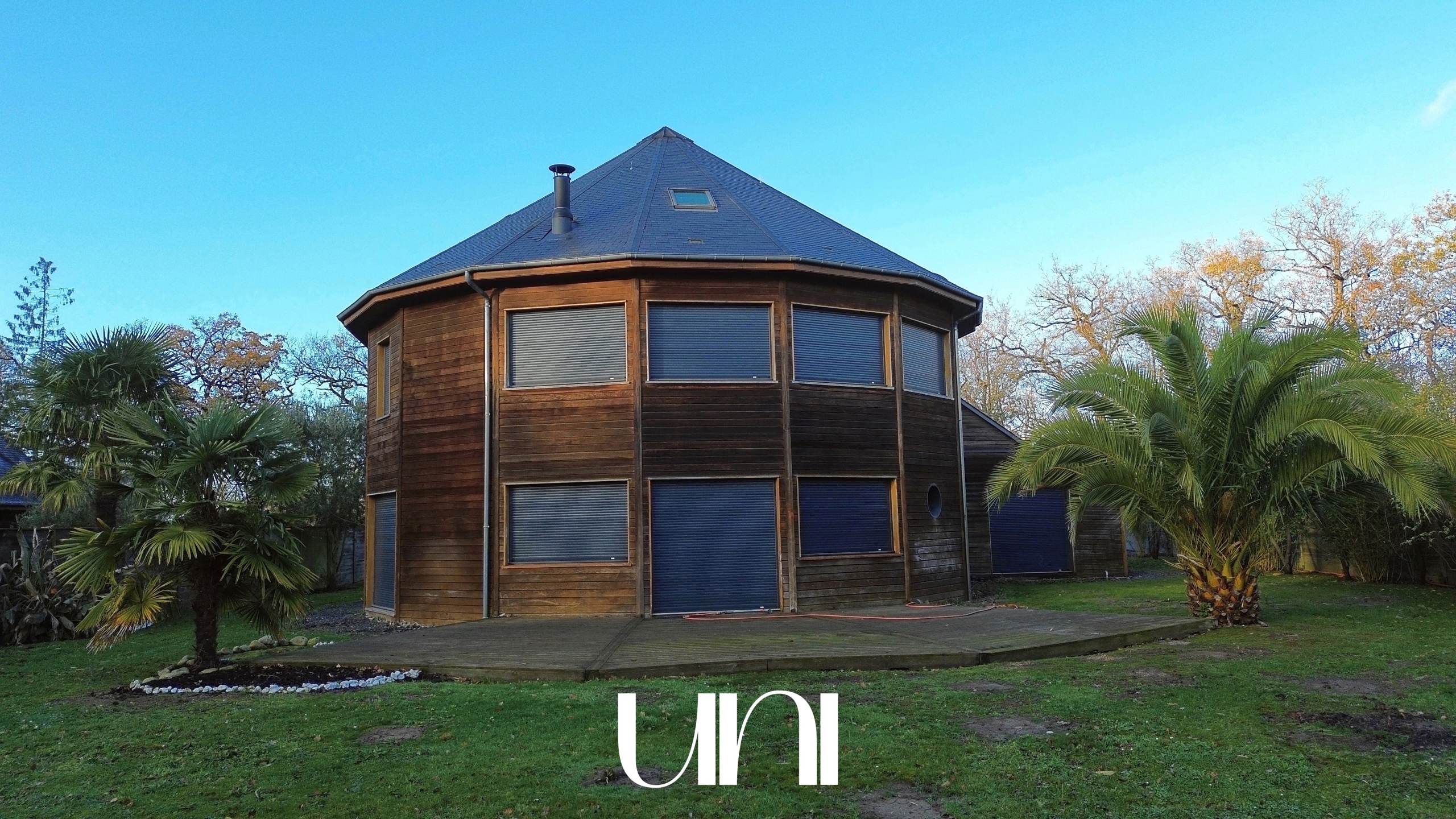 Maison T7 de 216 m2 sur un terrain de 1 272 m2