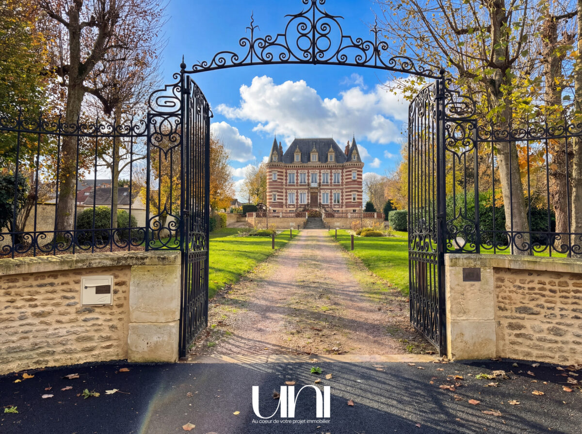 Chateau - 700m2 - Pays d'auge