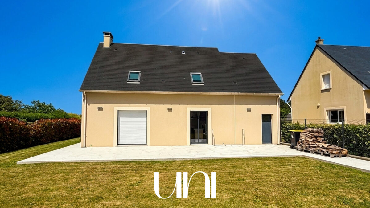 Maison 5 pièces de 115m² avec garage - Aure Sur Mer