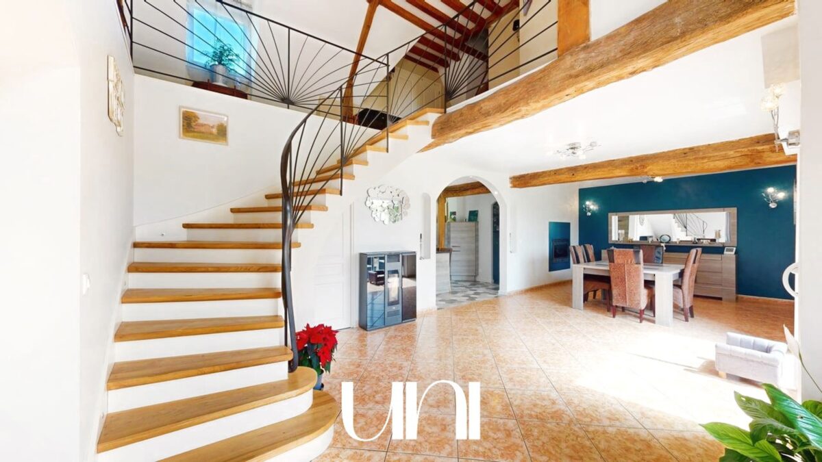 Maison en colombage + dépendances 420m2 - Le Fournet