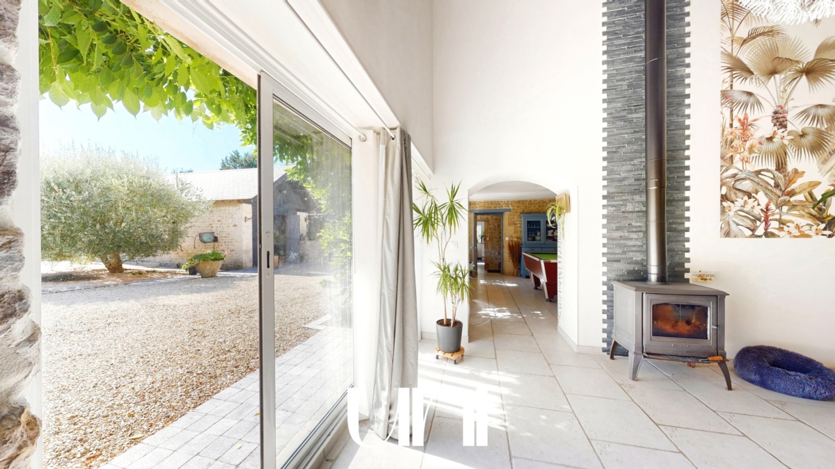 Corps de ferme 10 pièces de 339m² avec dépendances - Nonant – photo 5