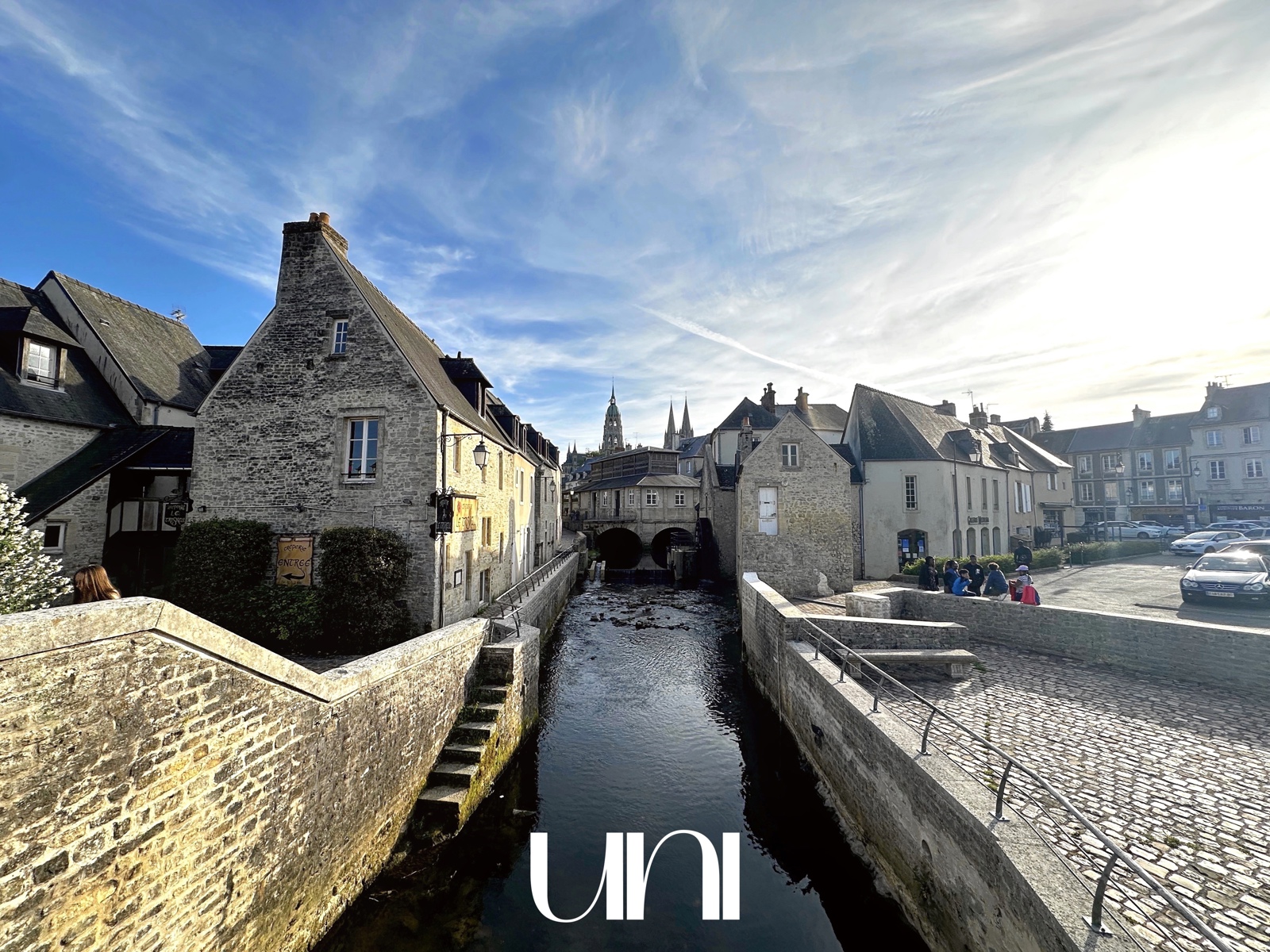 Maison T6 de 118 m2 sur Terrain de 348 m2 - BAYEUX