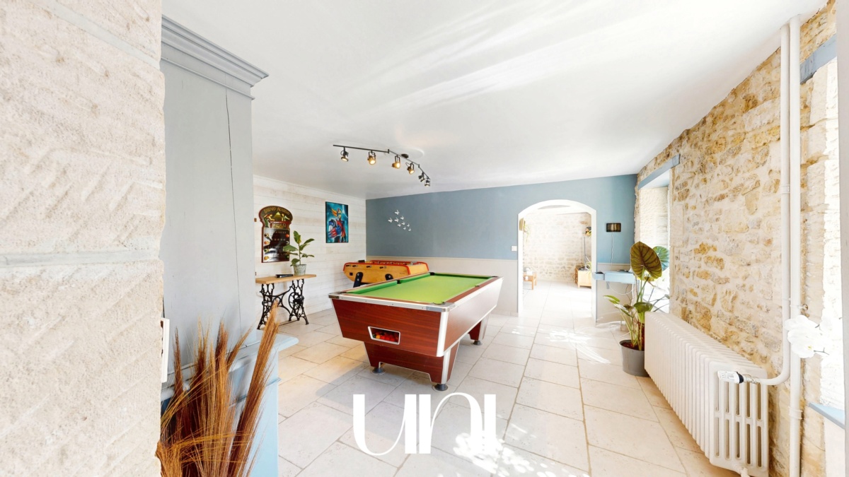 Corps de ferme 10 pièces de 339m² avec dépendances - Nonant – photo 23