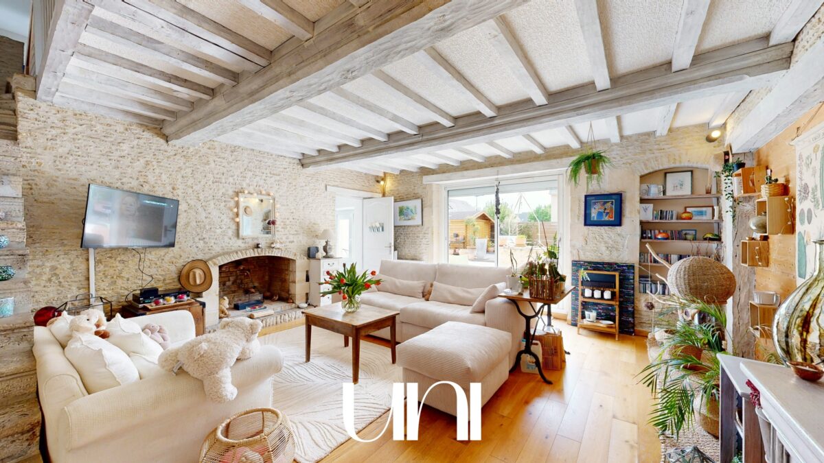 Maison de 4 pièces de 160 m2 avec cachet - Giberville