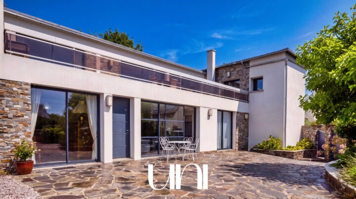 Maison 7 pièces 286 m2 proche plage - Donville-les-Bains