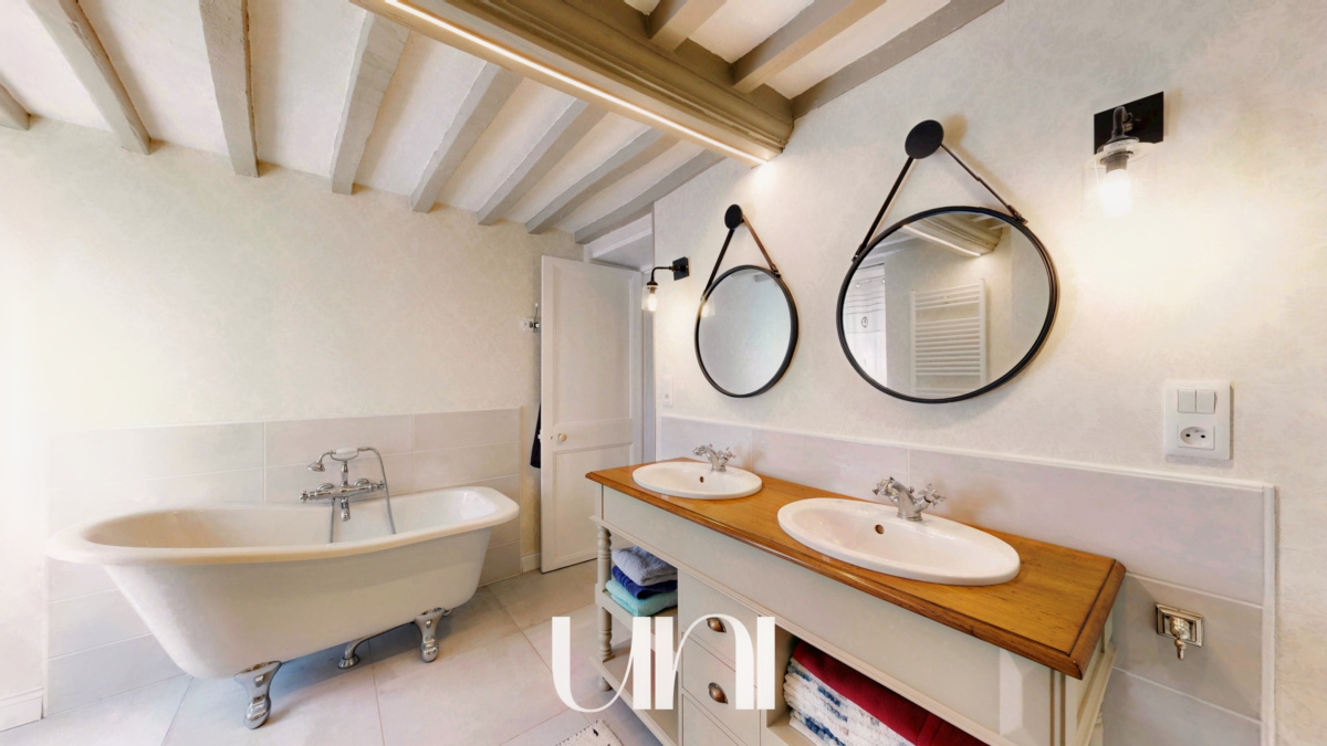 Maison 6 pièces de 220 m2 en pierre - Courseulles-sur-Mer – photo 18