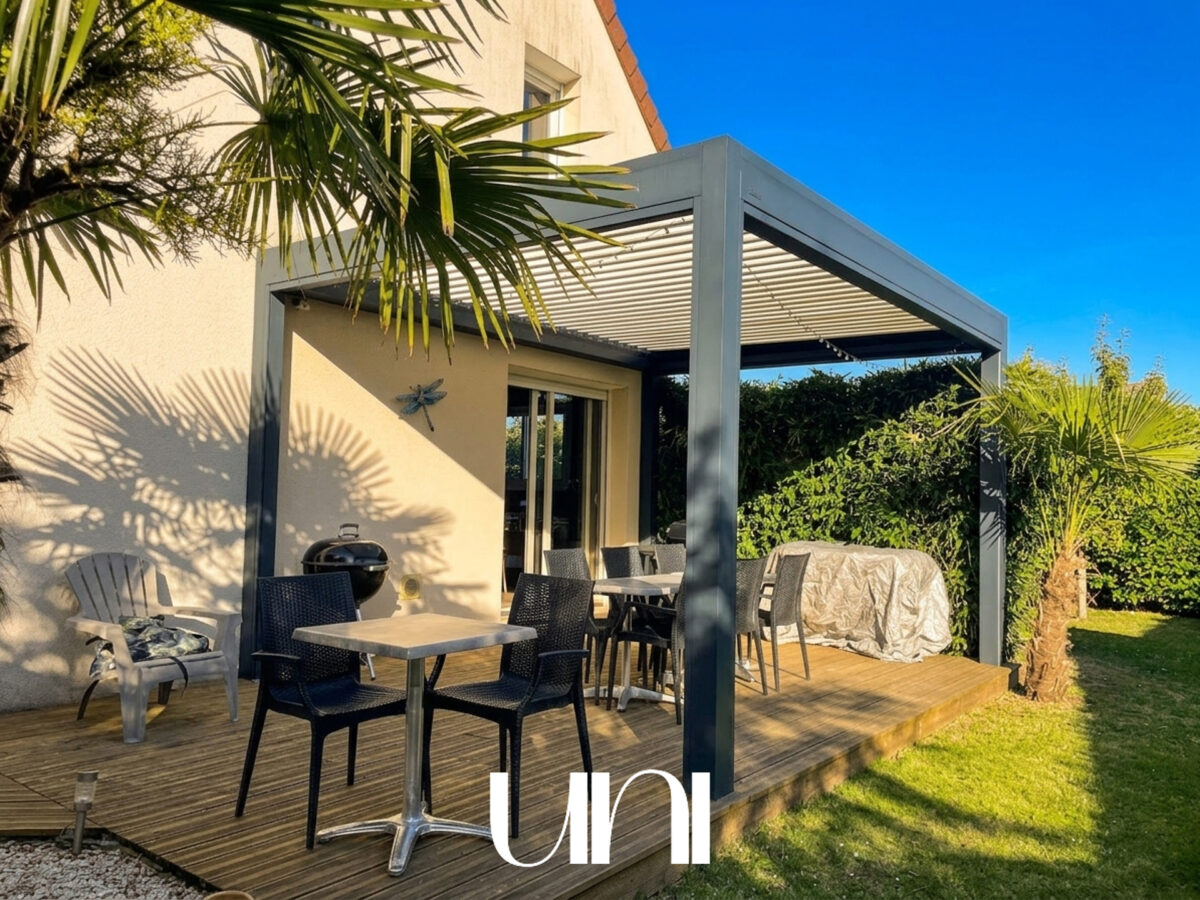Maison 6 pièces de 110 m2 avec garage - SANNERVILLE