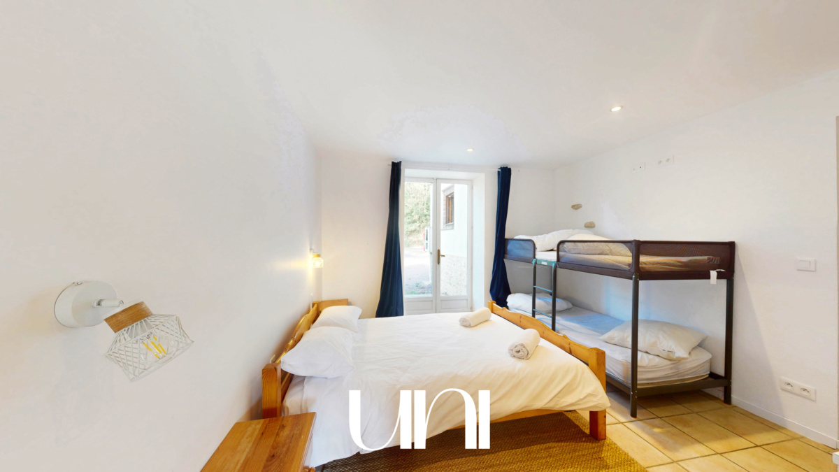 Ensemble immobilier de 6 gîtes - VAUCELLES – photo 19