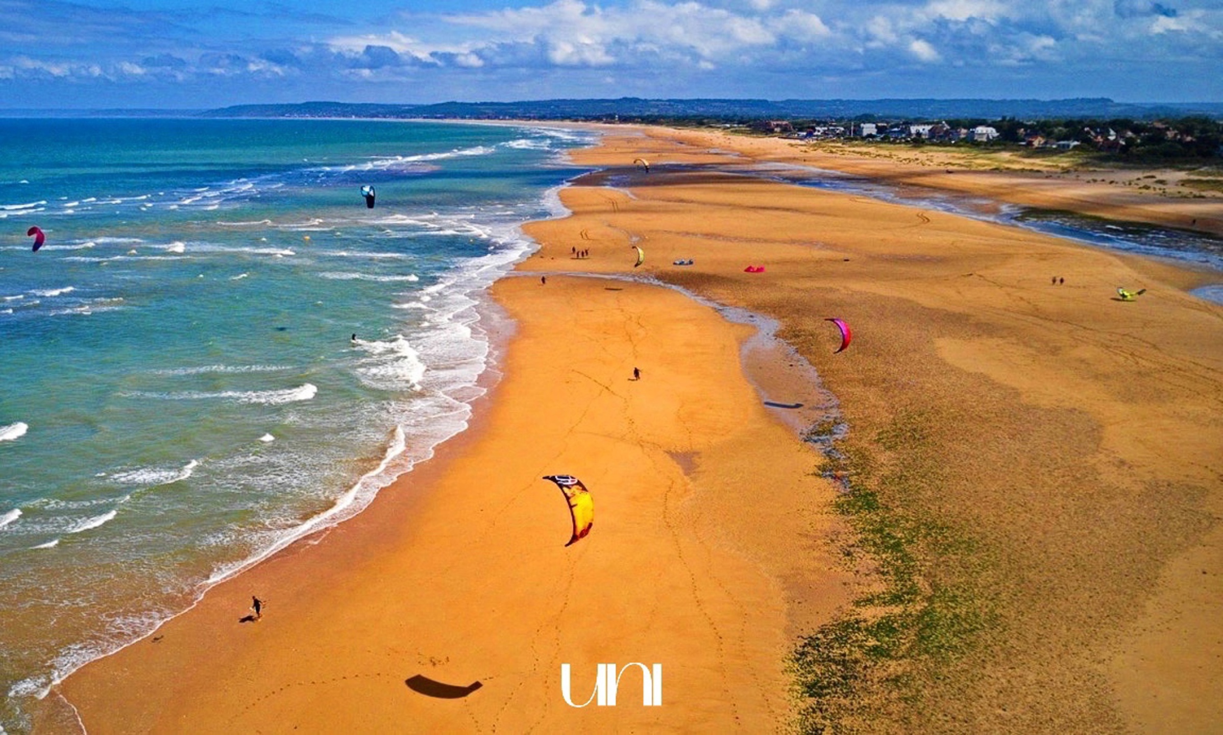 Terrain constructible de 1000m² Viabilisé - Merville-Franceville