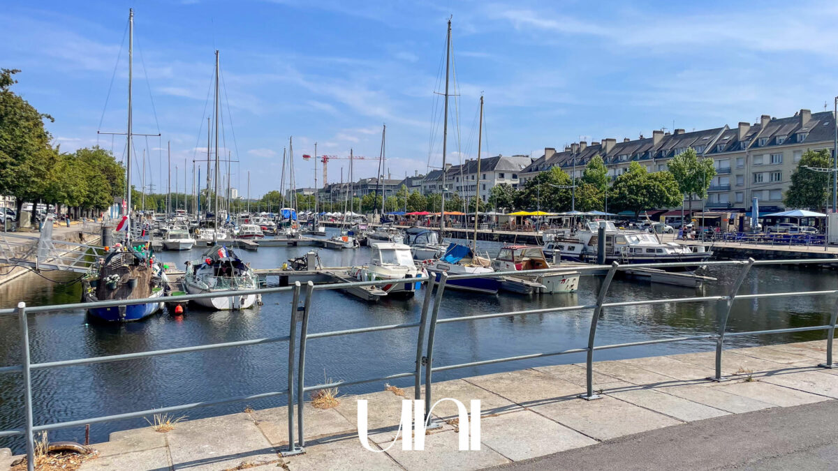 Appartement 2 pièces de 47 m2 avec terrasse - CAEN CENTRE