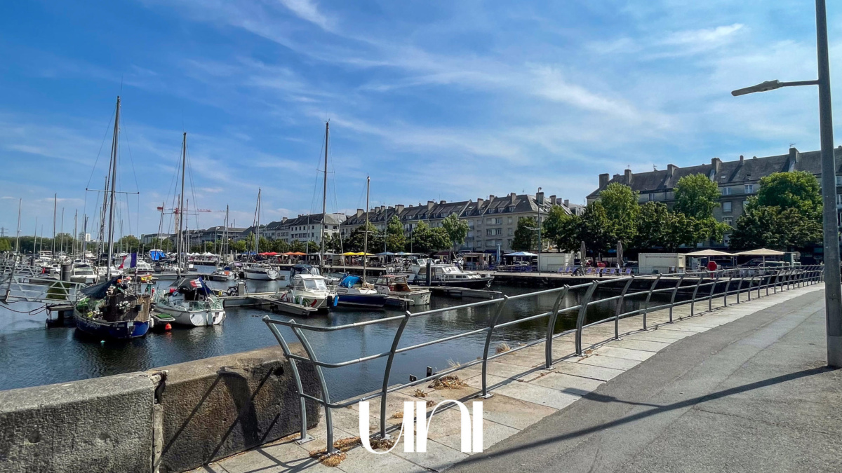 Appartement 3 pièces de 85 m2 - CAEN Port – photo 13