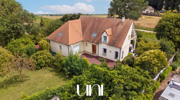 Maison T7 de 185m2 - Thaon - 731m2 de parcelle