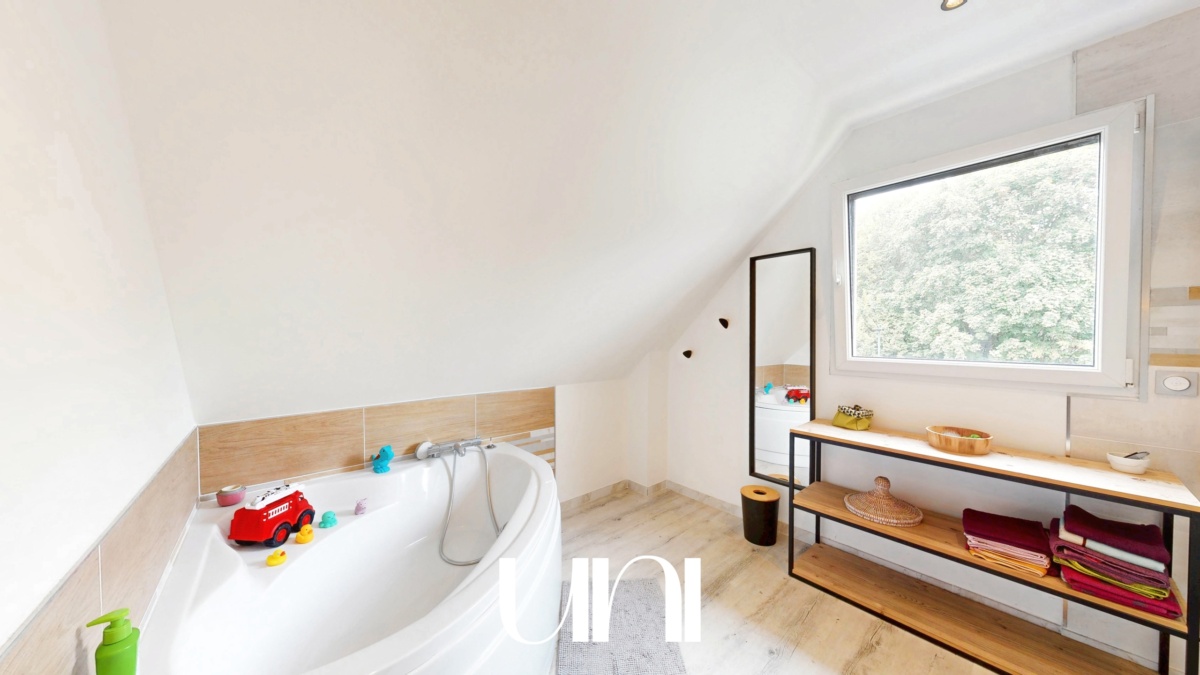 Maison 6 pièces de 120 m2 avec jardin – photo 22