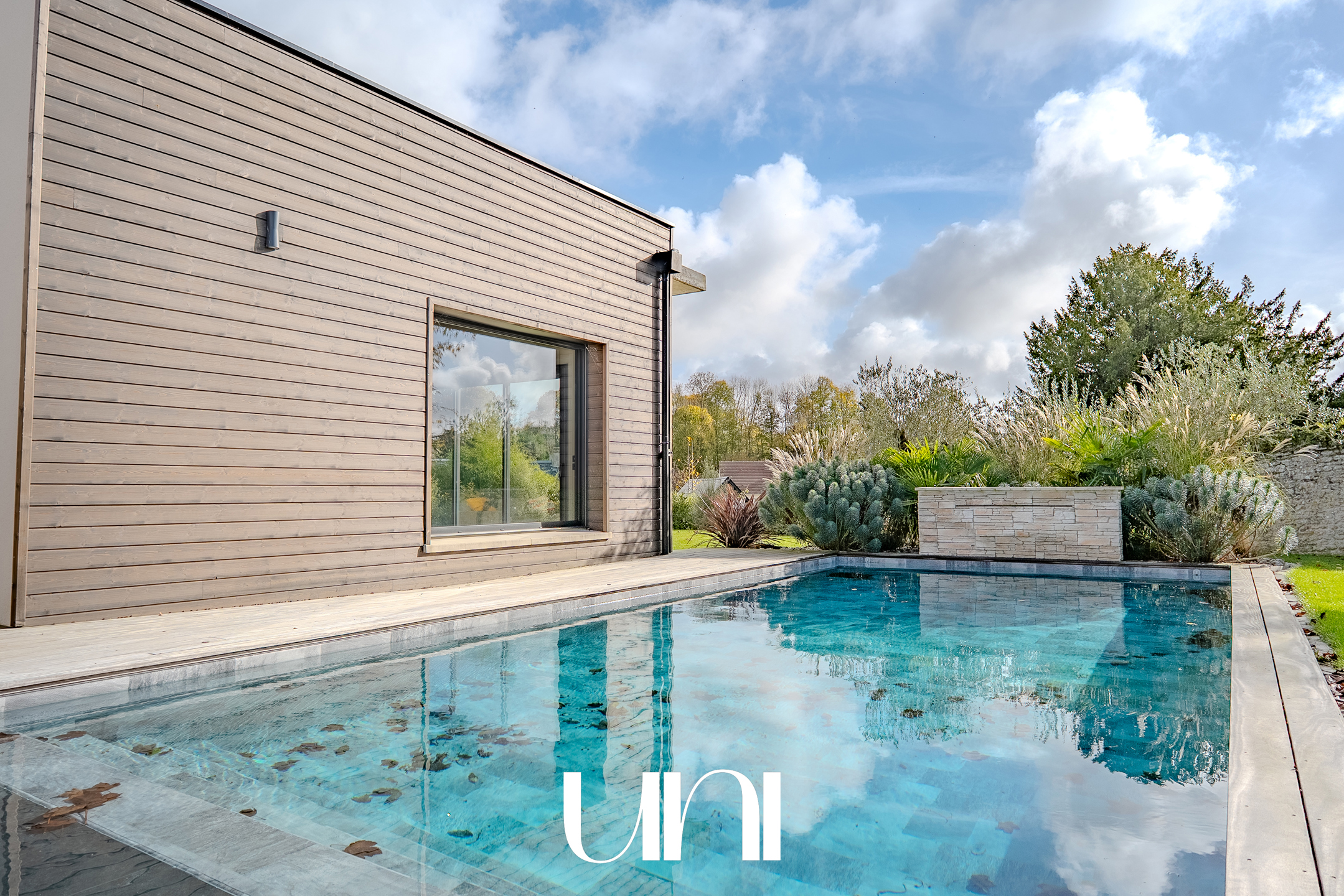 Maison T6 de 300 m² sur terrain de 1200 m² – BIEVILLE BEUVILLE