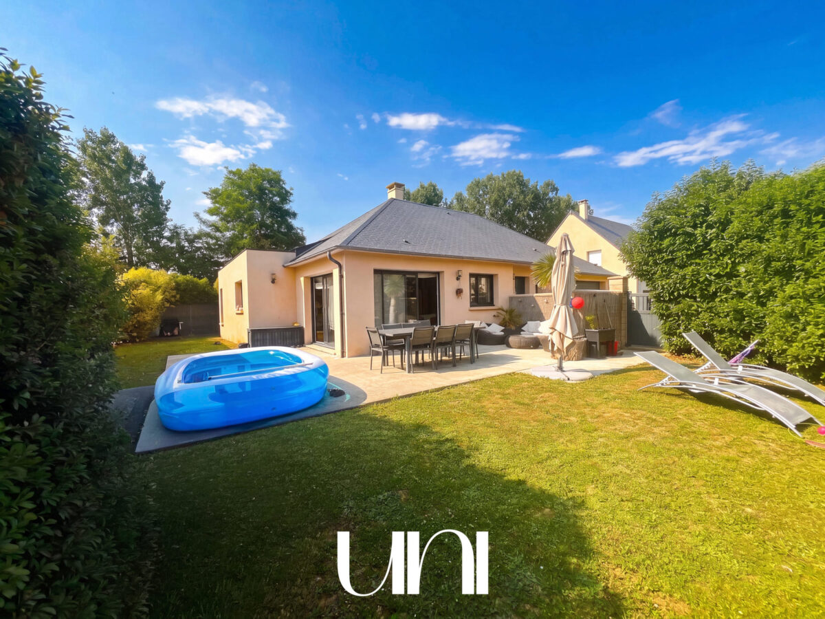Maison de 128m2 parcelle de 500m2 - Fontaine-Étoupefour  Plain pied
