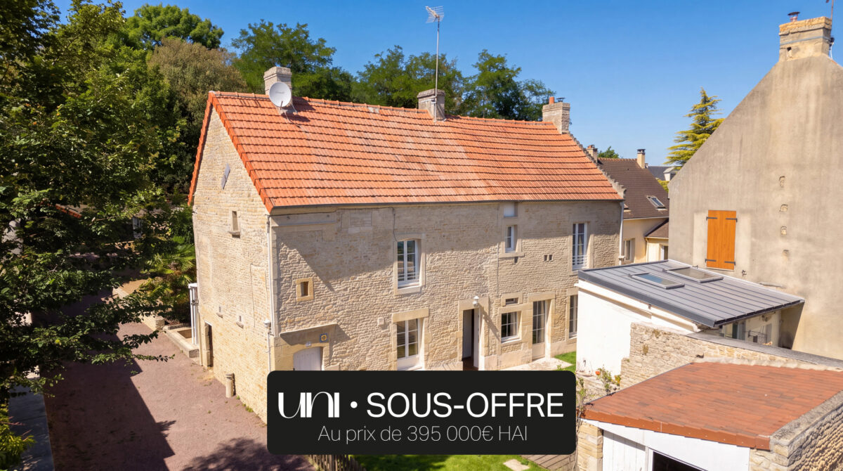 Maison 4 pièces de 115m2 en pierre - Douvres-la-Délivrande