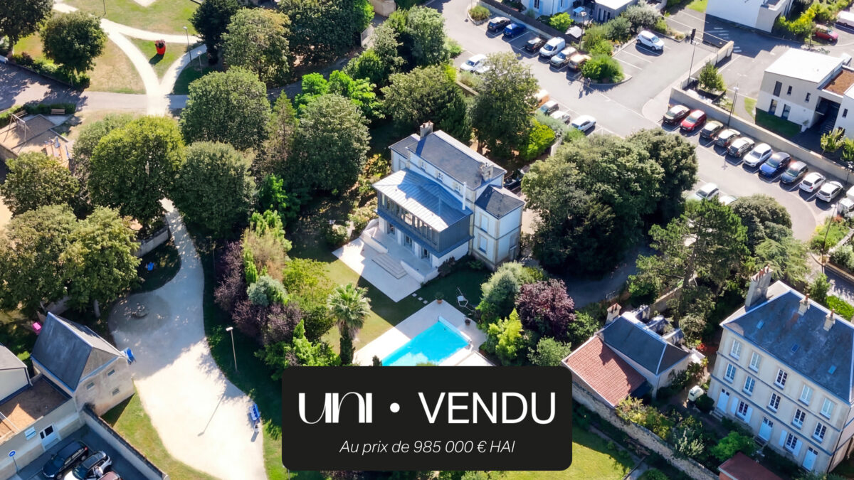 Maison T8 de 200 m2 sur terrain de 2000 m2 - LION-SUR-MER